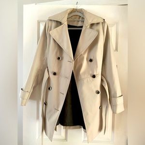 Calvin Klein Rain Jacket! Casual wear or dress up